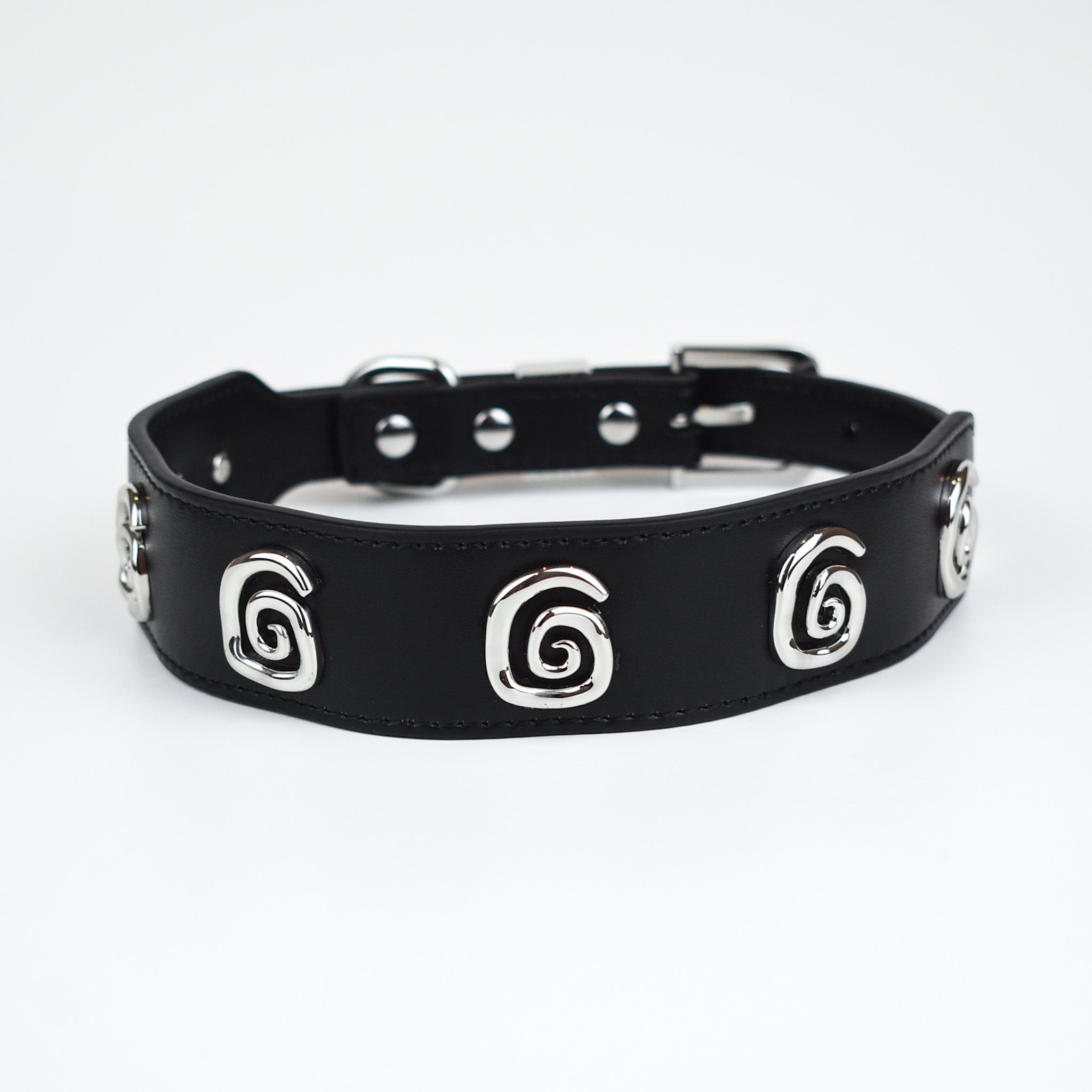 Swirl Collar in Black & Silver